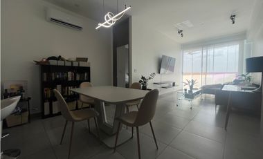 Venta de apartamento en Av Balboa - Ph Element Remodelado p/inversion