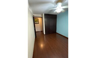 CONDADO DEL REY / REMODELADA / 3 HABITACIONES / 157m2 / 2 NIVELES