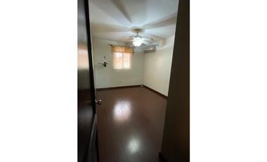 CONDADO DEL REY / REMODELADA / 3 HABITACIONES / 157m2 / 2 NIVELES