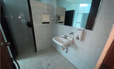 OFICINA / MARBELLA / TORRE PLAZA BANCO GENERAL / 514m2 / VISTA AL MAR