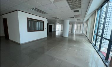 OFICINA / MARBELLA / TORRE PLAZA BANCO GENERAL / 514m2 / VISTA AL MAR