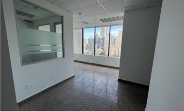 OFICINA / CALLE 50 / PH GLOBAL PLAZA / 358m2 / CON DIVISIONES