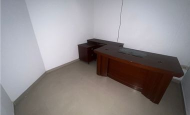 OFICINA / CALLE 50 / PH GLOBAL PLAZA / 110m2 / CON DIVISIONES