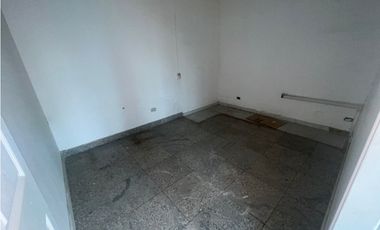 OFICINA / CALLE 50 / PH GLOBAL PLAZA / 500m2 / CON DIVISIONES