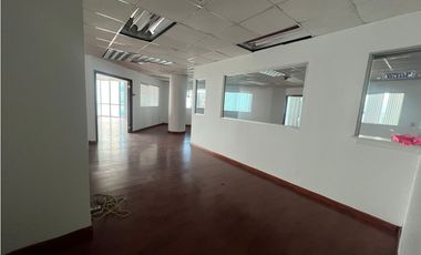OFICINA / MARBELLA / TORRE PLAZA BANCO GENERAL / 514m2 / HERMOSA VISTA
