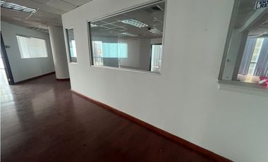 OFICINA / MARBELLA / TORRE PLAZA BANCO GENERAL / 514m2 / HERMOSA VISTA