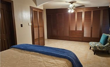 Venta de casa en Altos de Panamá (Limajo) GTA
