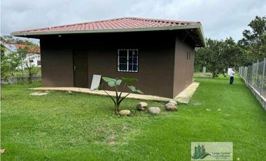 ALQUILER CASA EN DAVID POTRERILLO 1,264 METROS