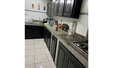 ALQUILER CASA  EN BOQUETE DE 1,264. METROS