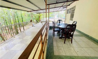 ALQUILER CASA  EN BOQUETE DE 1,264. METROS