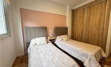 VENTA DEPARTAMENTO 3 AMB A LA CALLE CON BALCON