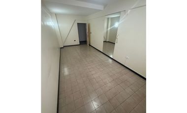 VENTA/ OFICINA COMERCIAL/ MAR DEL PLATA