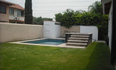 Casa en Fraccionamiento en Kloster Sumiya Jiutepec - CRB-1223-Fr