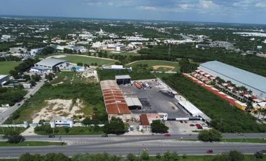 Terreno en renta sobre Periférico al norte de Mérida, Cholul