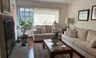 Lomas Hipódromo  hermosa casa en calle cerrada