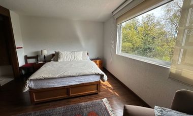 Lomas Hipódromo  hermosa casa en calle cerrada