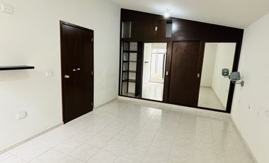 Casa en venta en el corazón de Fracc. Coapexpan- Doble habitación en planta baja