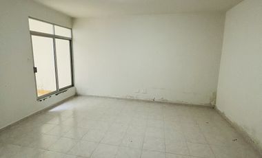 Casa en venta en el corazón de Fracc. Coapexpan- Doble habitación en planta baja