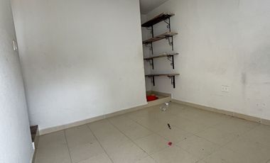 Casa en venta en el corazón de Fracc. Coapexpan- Doble habitación en planta baja