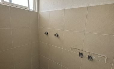 Casa en venta en el corazón de Fracc. Coapexpan- Doble habitación en planta baja