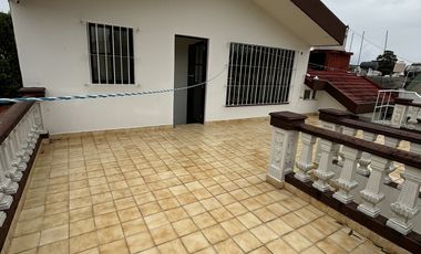 Casa en venta en el corazón de Fracc. Coapexpan- Doble habitación en planta baja