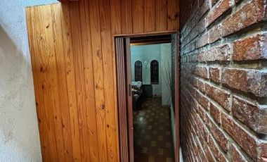 Casa para 2 Familias en venta en Moron Sur