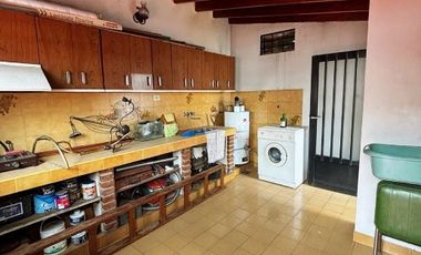 Casa para 2 Familias en venta en Moron Sur