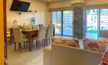 Casa PH en venta en Barrio Luna