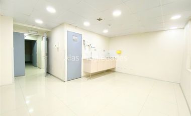 Local Comercial en Venta en Centro Médico | Alcántara | Las Condes | Alas Propiedades