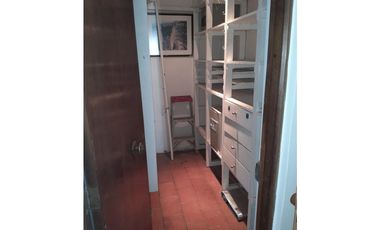 SE ARRIENDA CASA PARA USO COMERCIAL FRENTE A JUMBO SIN AMOBLAR