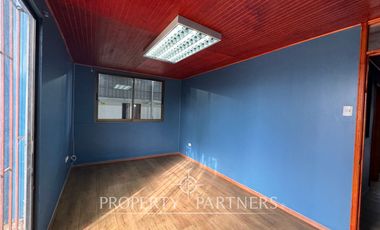 ¡Excelente Oportunidad de Arriendo! Galpón Comercial en Barrio Industrial