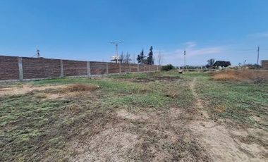 En Venta Amplio Terreno en La Libertad