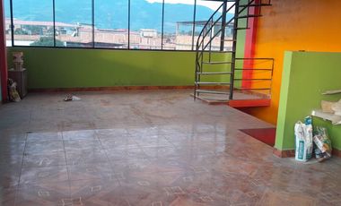 En Venta Local Comercial de 4 pisos en  San Martin
