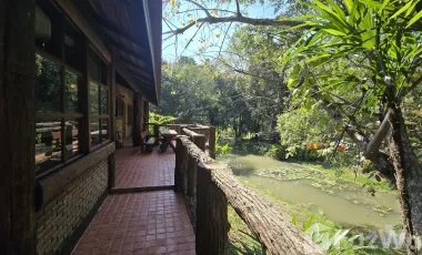 Twin Villa waterfall view in BanPong Hangdong
