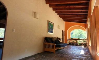 Casa en Renta en Avandaro con Vista al Lago