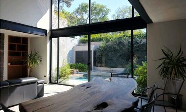 CASA EN VENTA EN AVANDARO DENTRO DE FRACCIONMIENTO