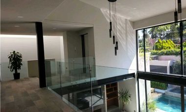 CASA EN VENTA EN AVANDARO DENTRO DE FRACCIONMIENTO