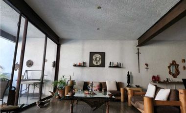 Casa en renta en Valle de Bravo con Vista al Lago