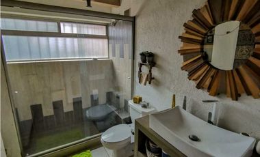 CASA EN RENTA EN VALLE DE BRAVO CON VISTA AL LAGO