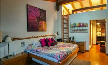 CASA EN RENTA EN VALLE DE BRAVO CON VISTA AL LAGO