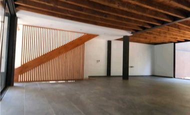 Residencia en Venta Cerca Del Centro de Avándaro