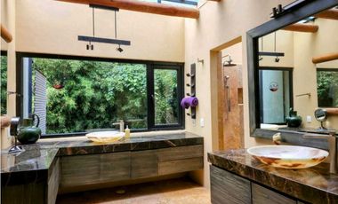 RESIDENCIA CAMPESTRE DE LUJO EN VENTA EN VALLE DE BRAVO