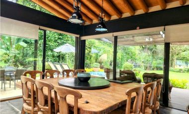 RESIDENCIA CAMPESTRE DE LUJO EN VENTA EN VALLE DE BRAVO