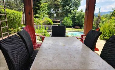 Casa En Venta En Avándaro Centro