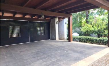 Casa En Venta En Avándaro Centro