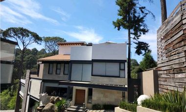 Casa en renta en Valle de Bravo zona de Avandaro