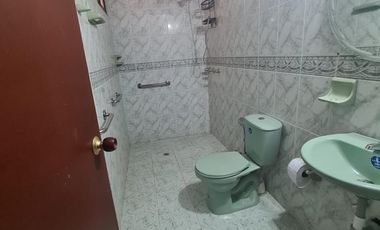 VENDO CASA SANTA MARTA - BARRIO EL JARDIN