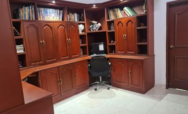 VENDO CASA SANTA MARTA - BARRIO EL JARDIN