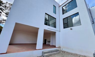 Casa NUEVA en Los Álamos Haras del Bosque, 300 m² de terreno y lujo total.