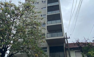 Departamento 2 ambientes en venta en el centro de Quilmes